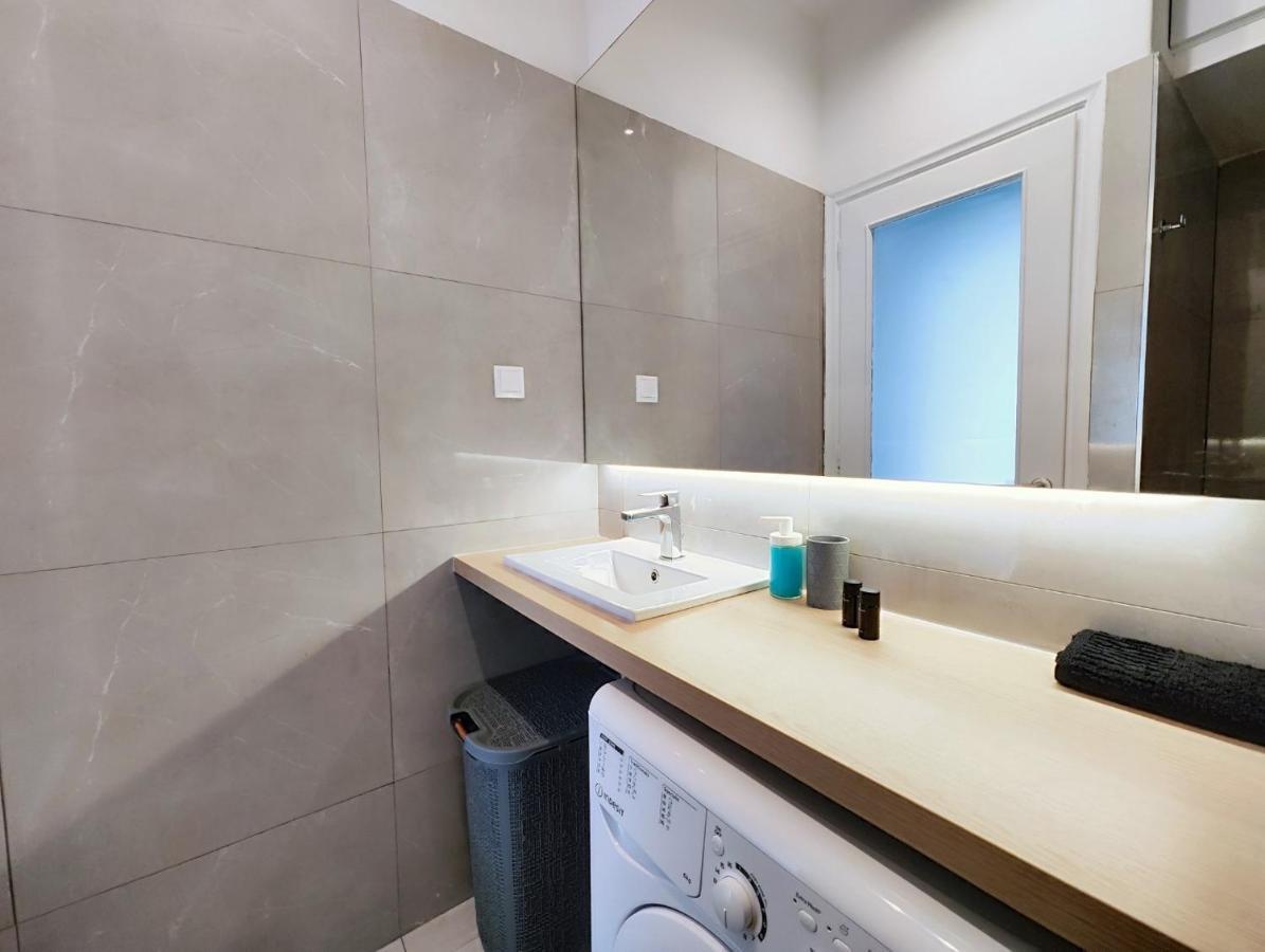 Zea Apartments 피레아스 외부 사진
